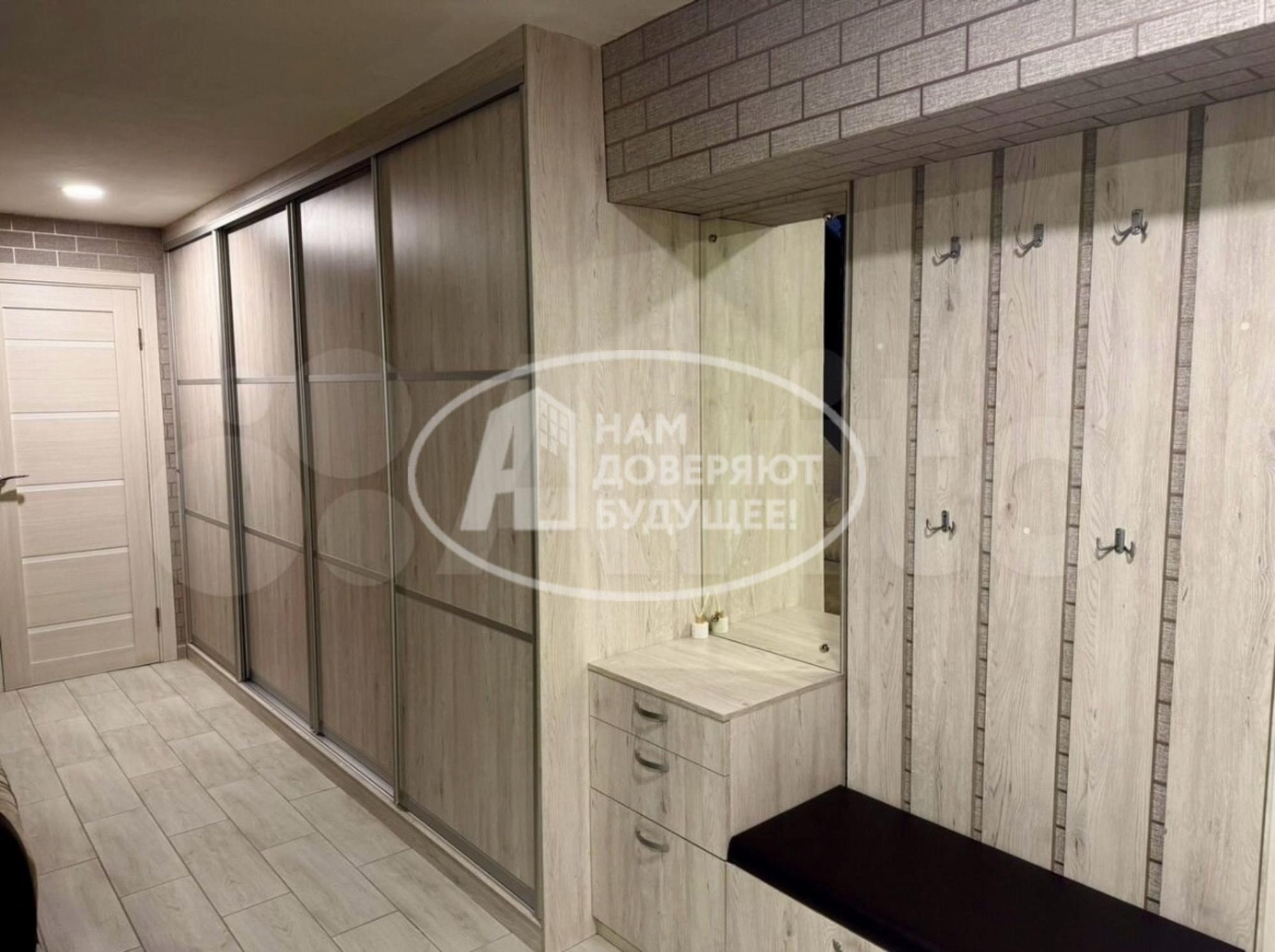 Купить дачу, дом, коттедж за 10 800 000 рублей на Солнечная улица