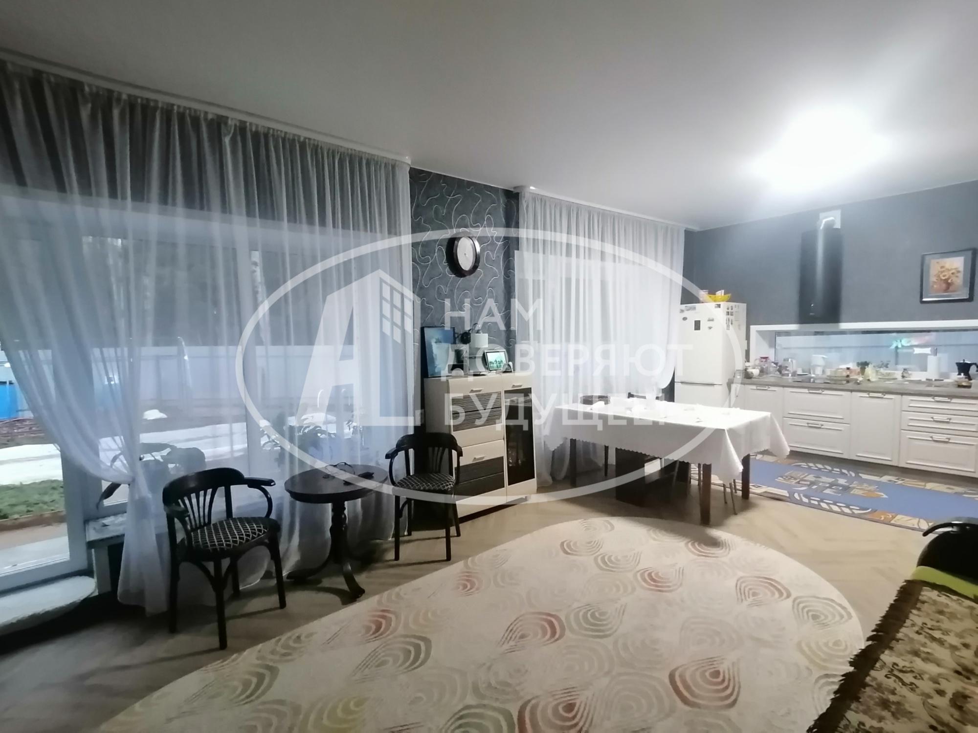 Купить дачу, дом, коттедж за 8 000 000 рублей на Рублёвская улица