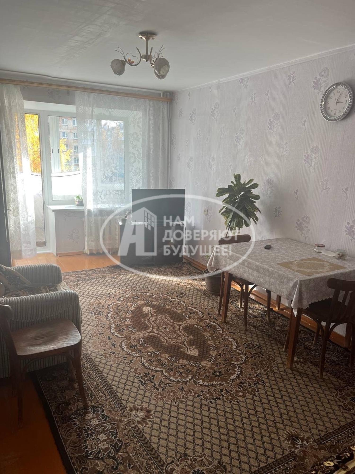 Купить квартиру за 2 460 000 рублей на улица Мира, 8