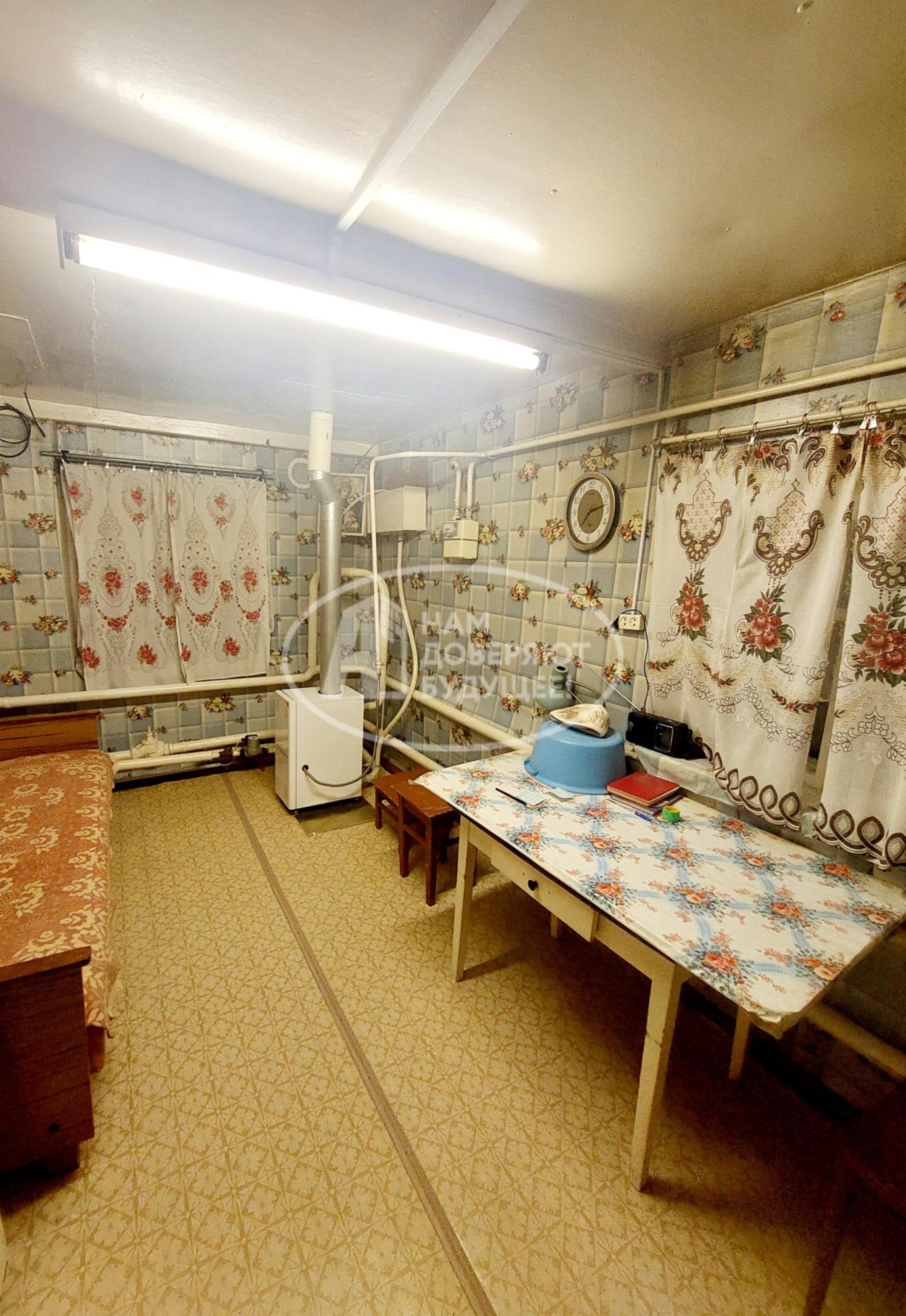 Купить дачу, дом, коттедж за 2 400 000 рублей на Молодёжная улица, 38