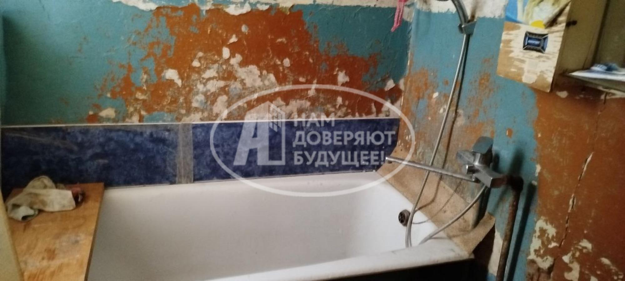 Купить комнату за 450 000 рублей на улица Ленина, 21