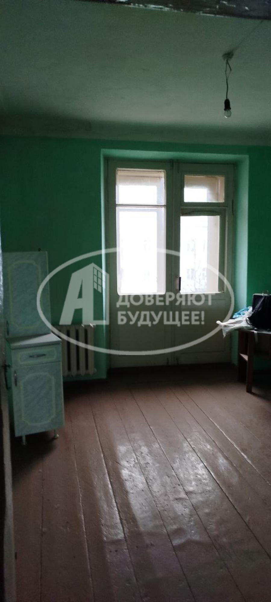 Купить комнату за 450 000 рублей на улица Ленина, 21