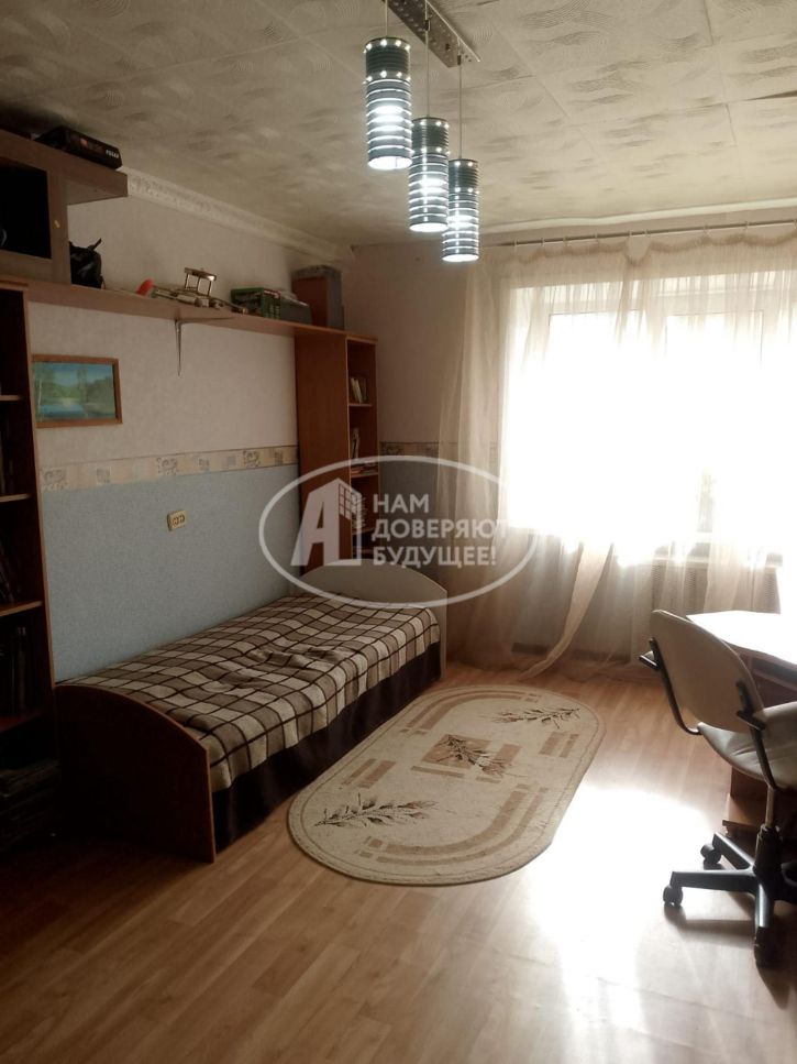 3-комн квартира Октябрьский проспект, 16