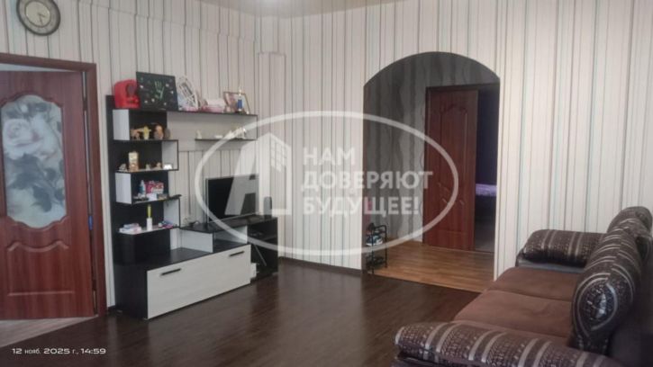 4-комн квартира Школьная улица, 15