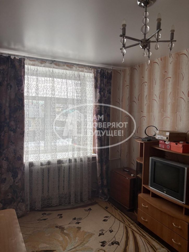 2-комн квартира Высотная улица, 23