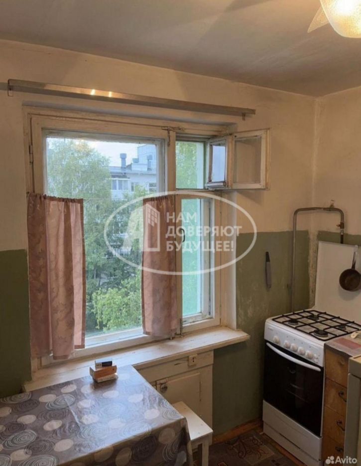 2-комн квартира Советская улица, 4