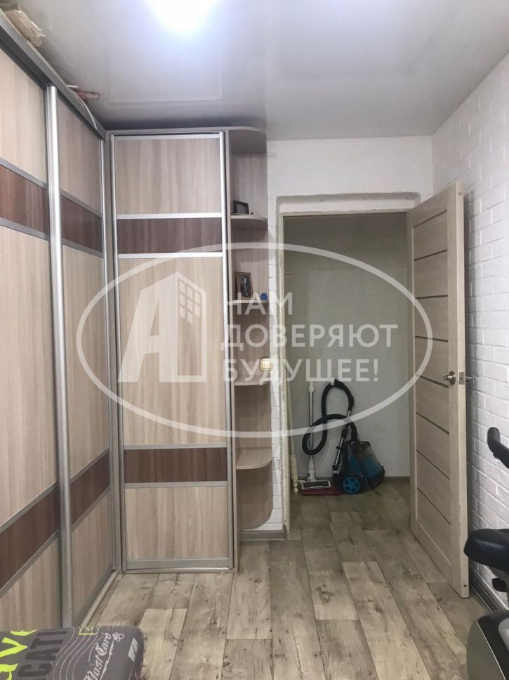 2-комн квартира улица Кузьмина, 11