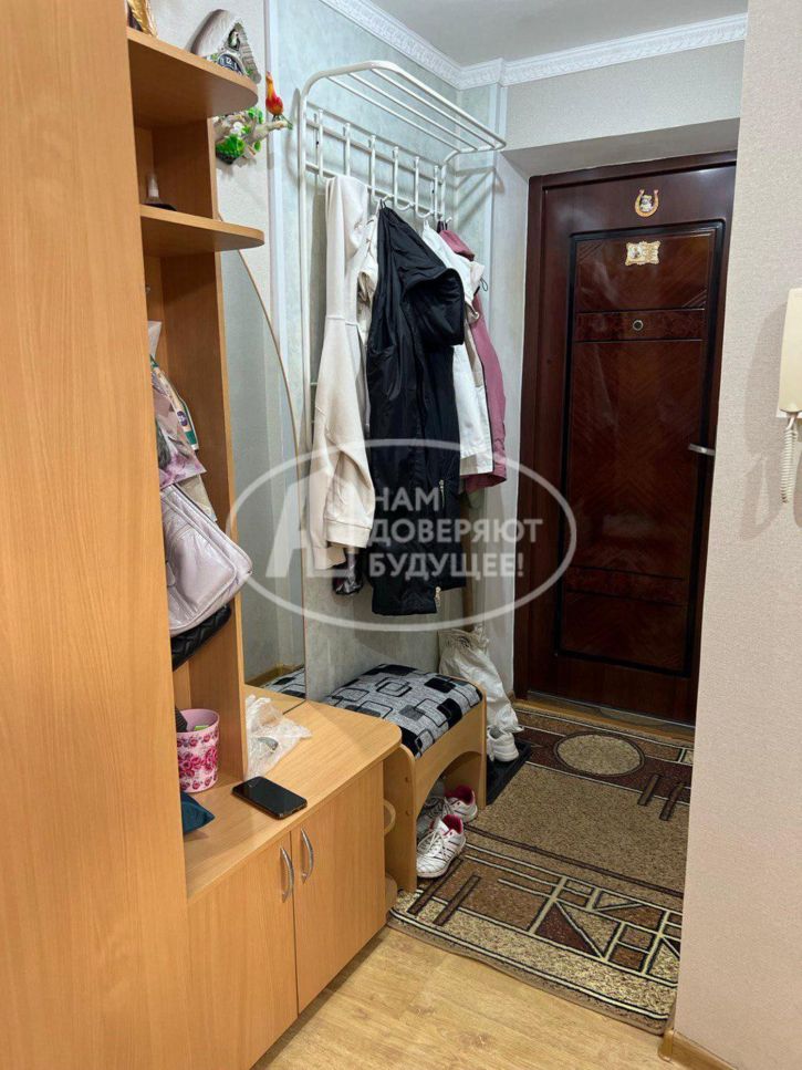 2-комн квартира улица Коммунаров, 63