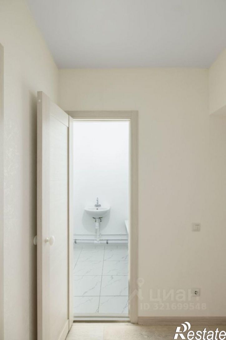 1-комн квартира в новом доме село Фролы