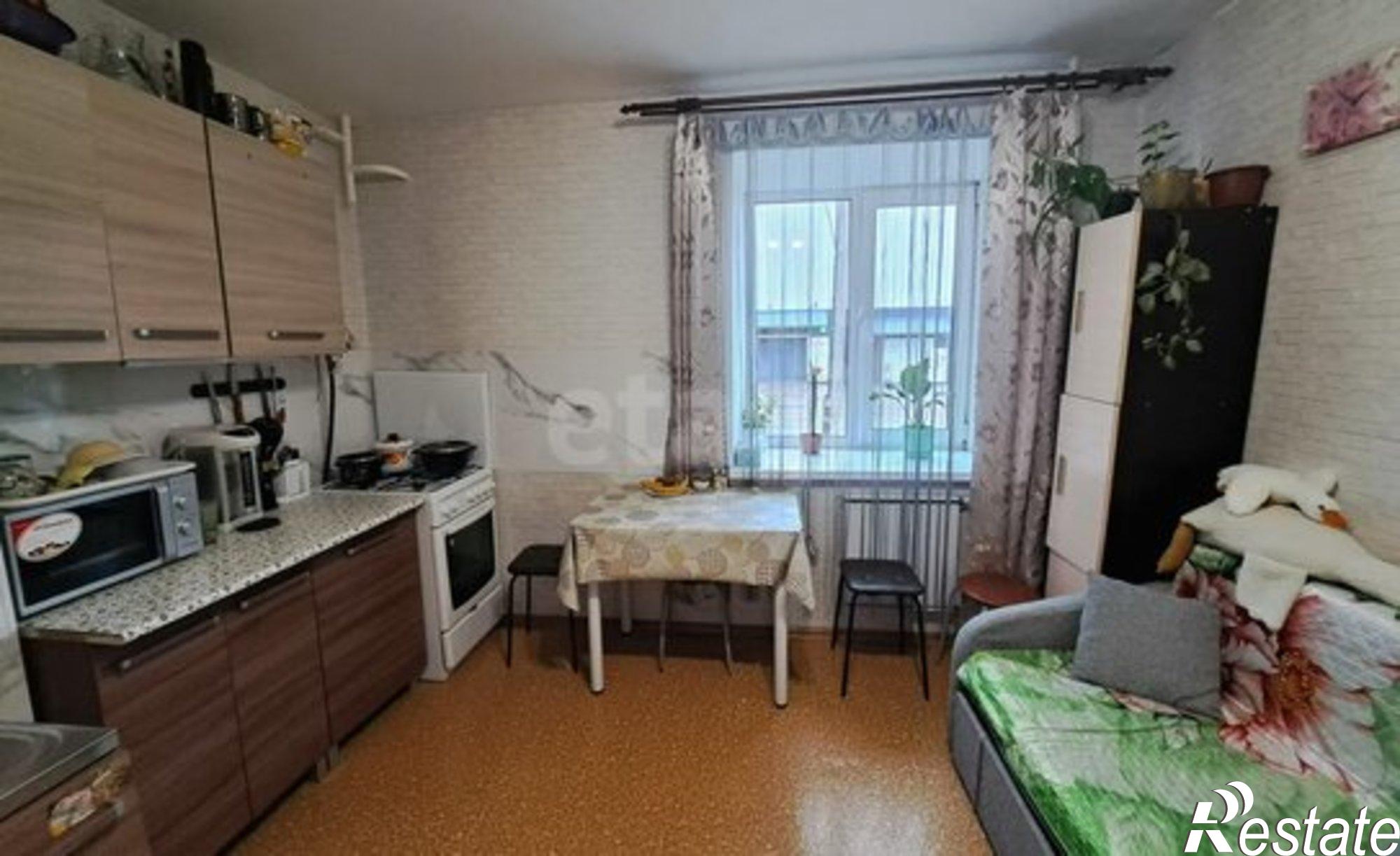 Купить квартиру за 2 350 000 рублей на ул Советская, 10а