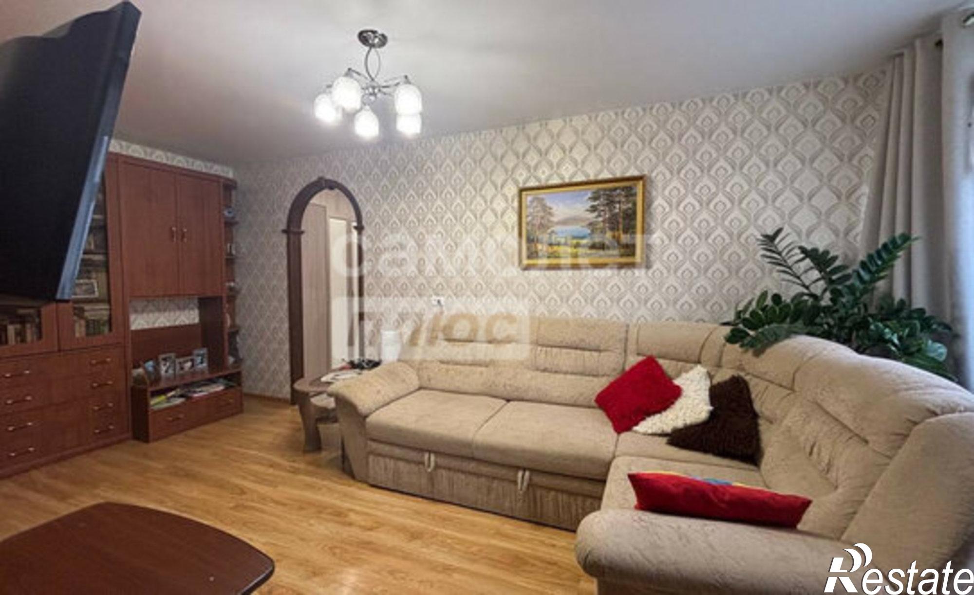 Купить квартиру за 3 800 000 рублей на ул Комарова, 12