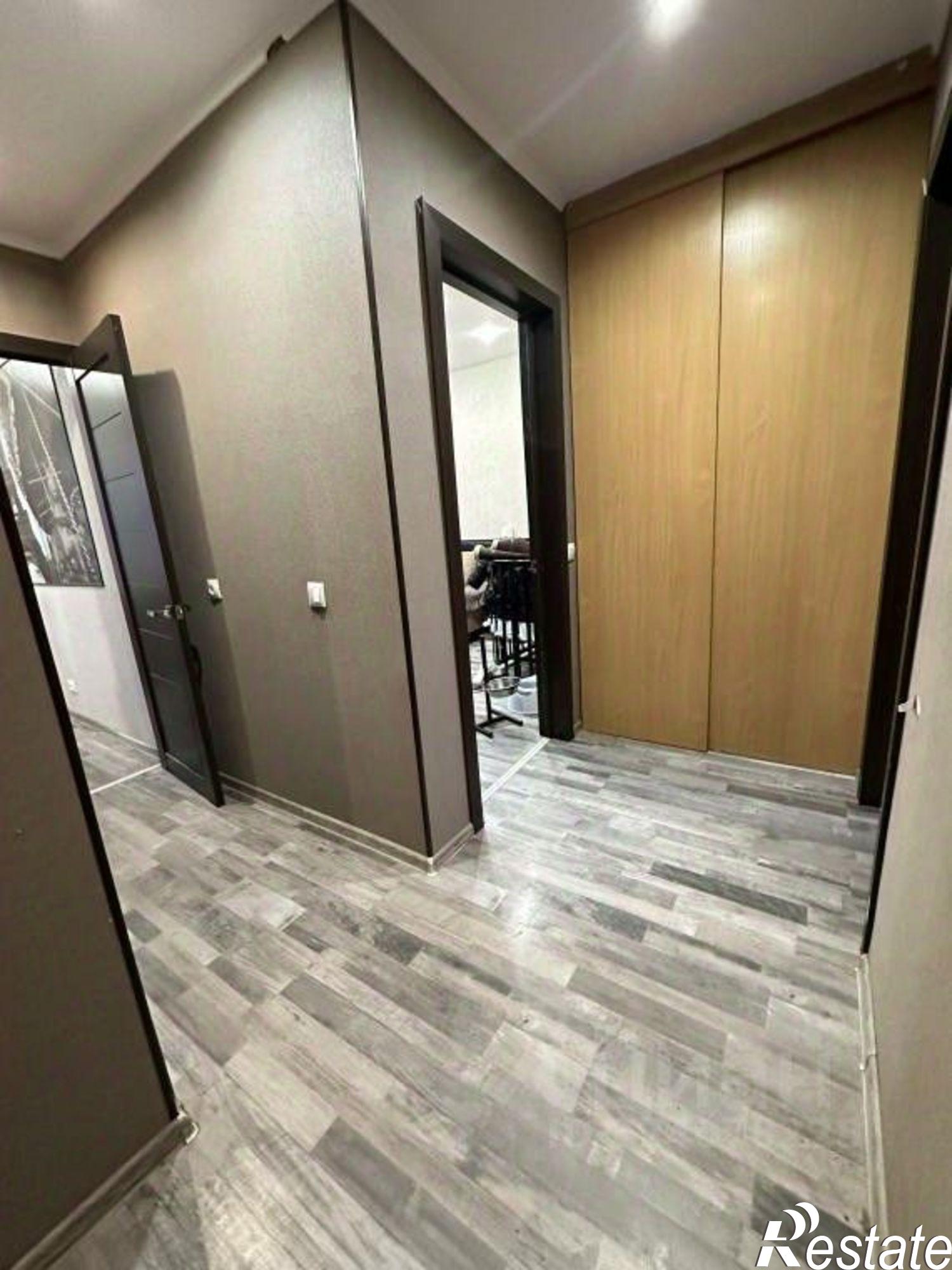 Купить квартиру за 2 250 000 рублей на улица Свердлова, 114А