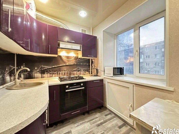 2-комн квартира улица Свердлова, 114А,  д. 114А