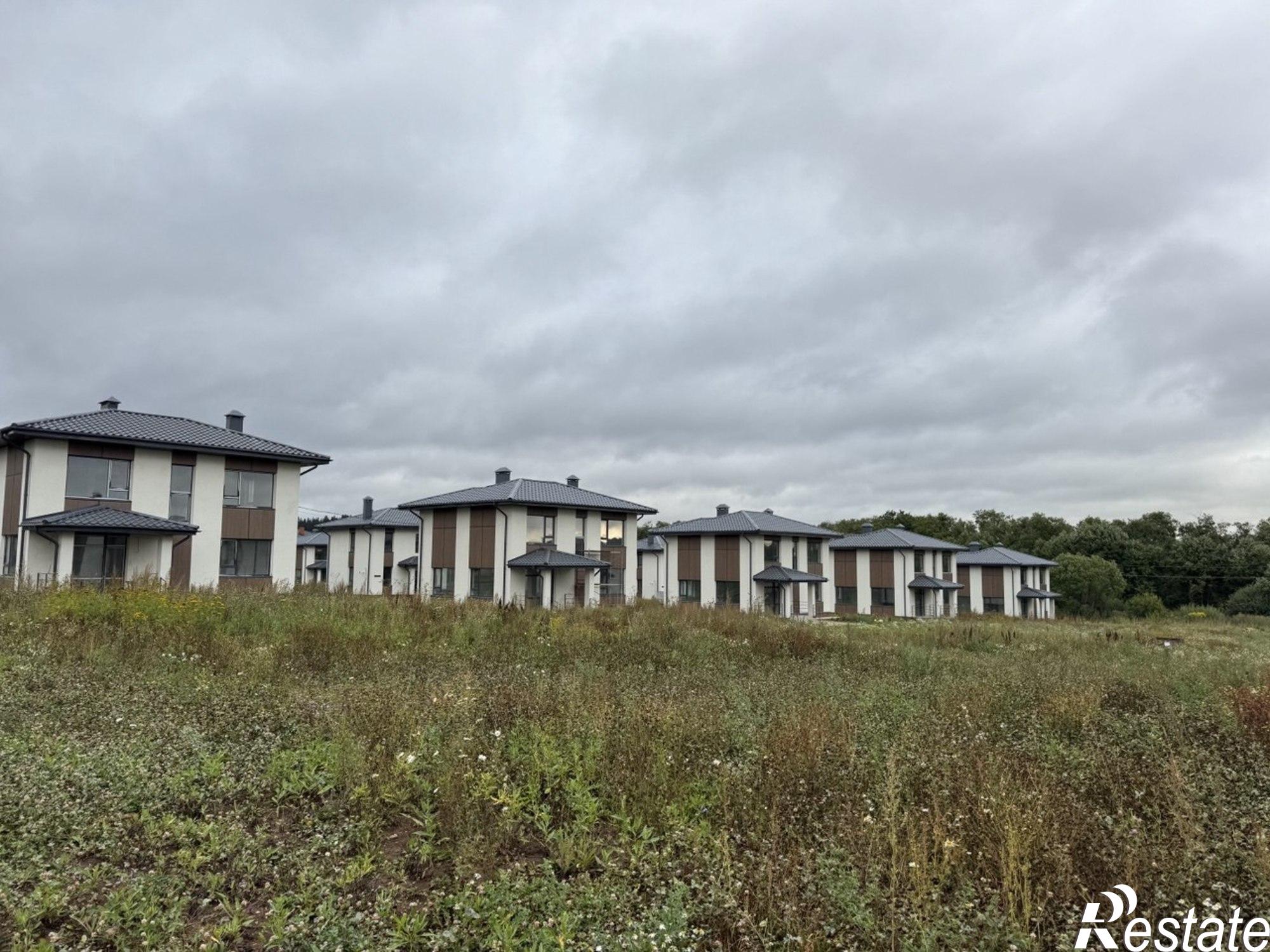 Купить дачу, дом, коттедж за 15 000 000 рублей на Барбарисовая ул, 18