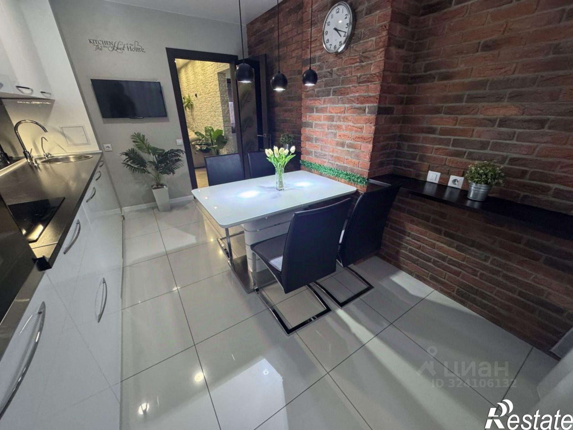 Купить квартиру за 7 600 000 рублей на улица Каширина, 24А