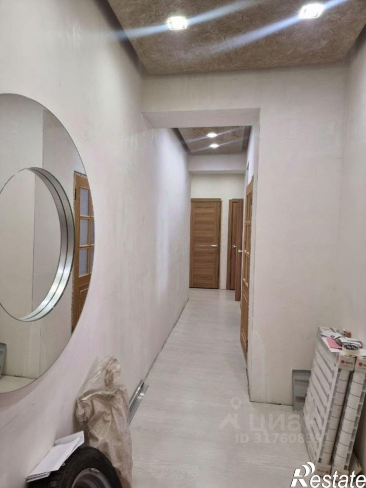 4-комн квартира ул Циренщикова, 10,  д. 10