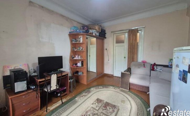 3-комн квартира Коммунистическая улица, 12,  д. 12