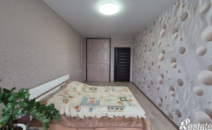 3-комн квартира Коммунистическая улица, 12,  д. 12