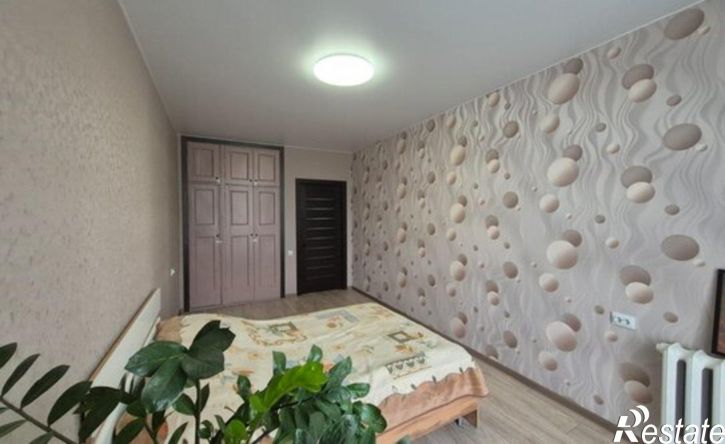 3-комн квартира Коммунистическая улица, 12,  д. 12