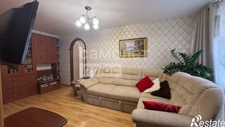 4-комн квартира ул Комарова, 12,  д. 12