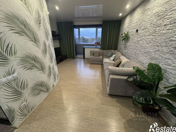 3-комн квартира улица Каширина, 24А,  д. 24А