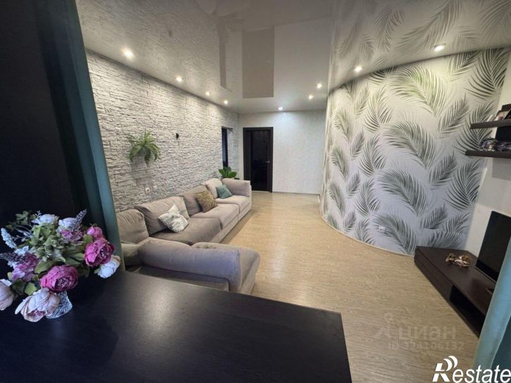 3-комн квартира улица Каширина, 24А,  д. 24А