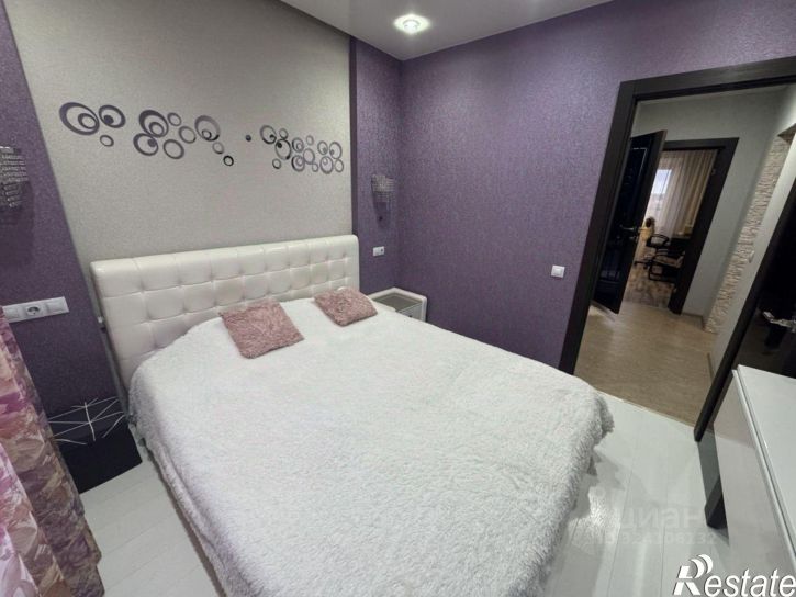 3-комн квартира улица Каширина, 24А,  д. 24А