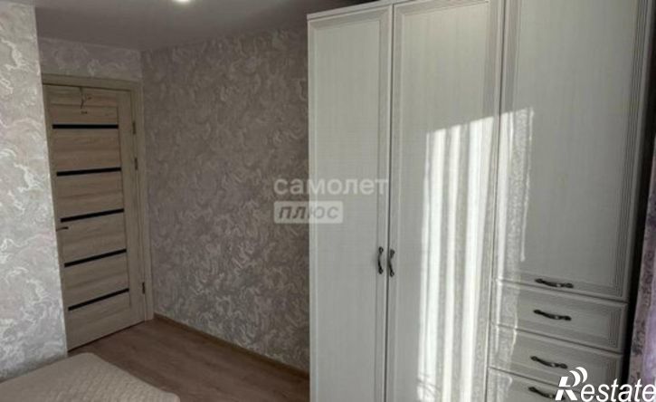 3-комн квартира ул Космонавтов, 6,  д. 6