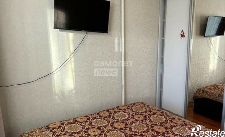 3-комн квартира ул Космонавтов, 6,  д. 6