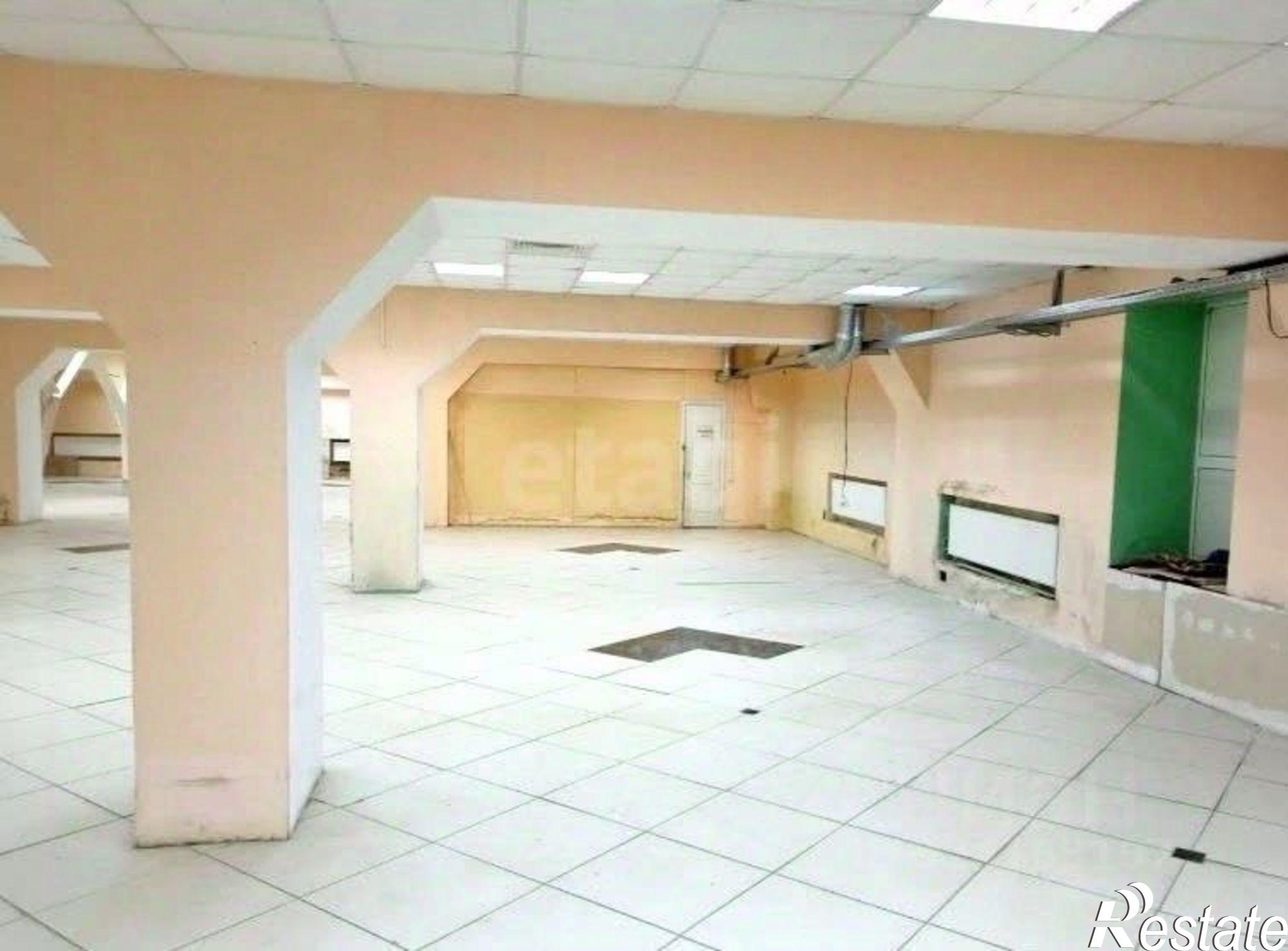 Сдать торговое помещение за 99 932 рублей на ул Лесная, 17