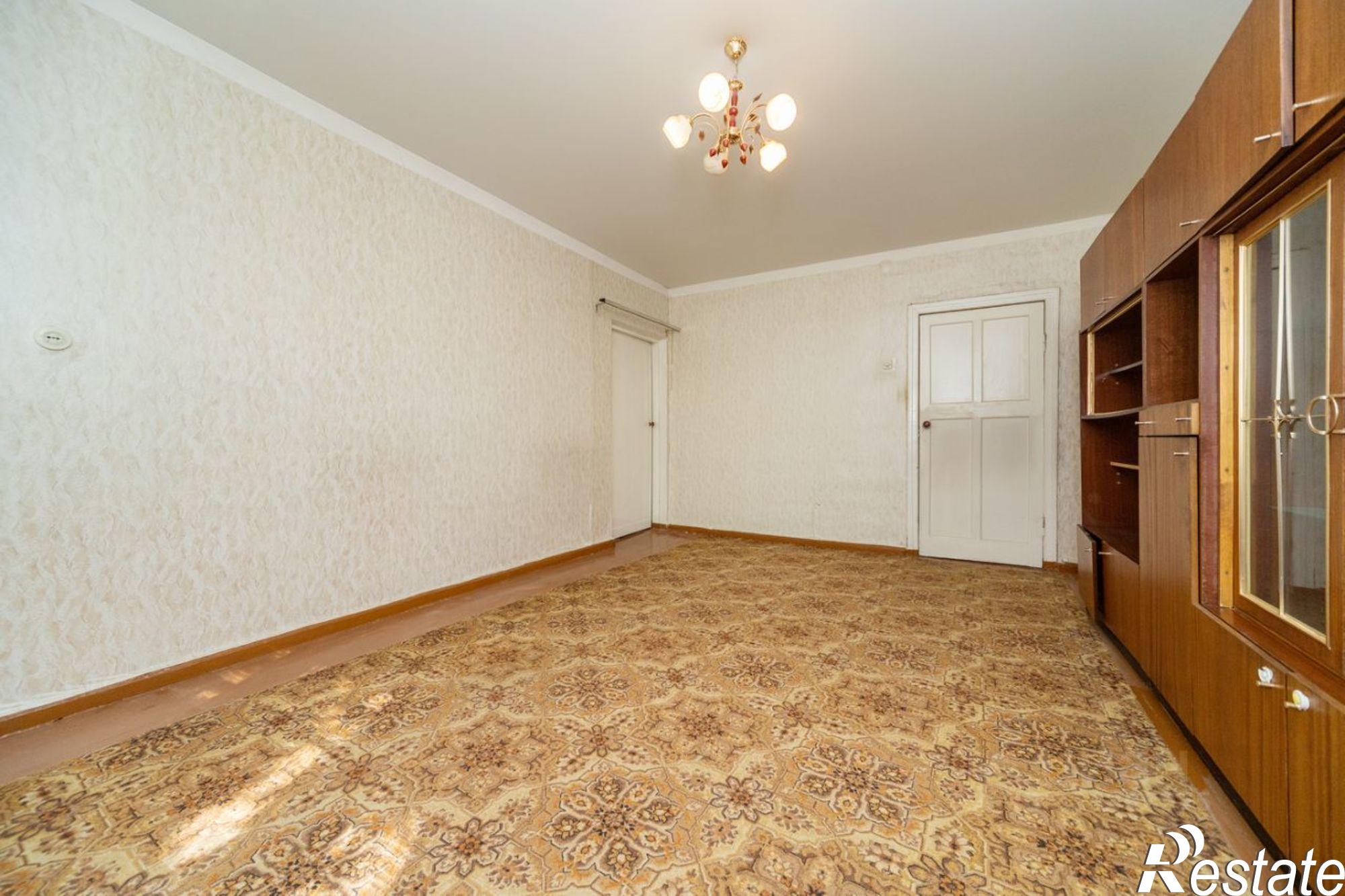 Купить квартиру за 2 400 000 рублей на Пермь, улица Лукоянова, 27