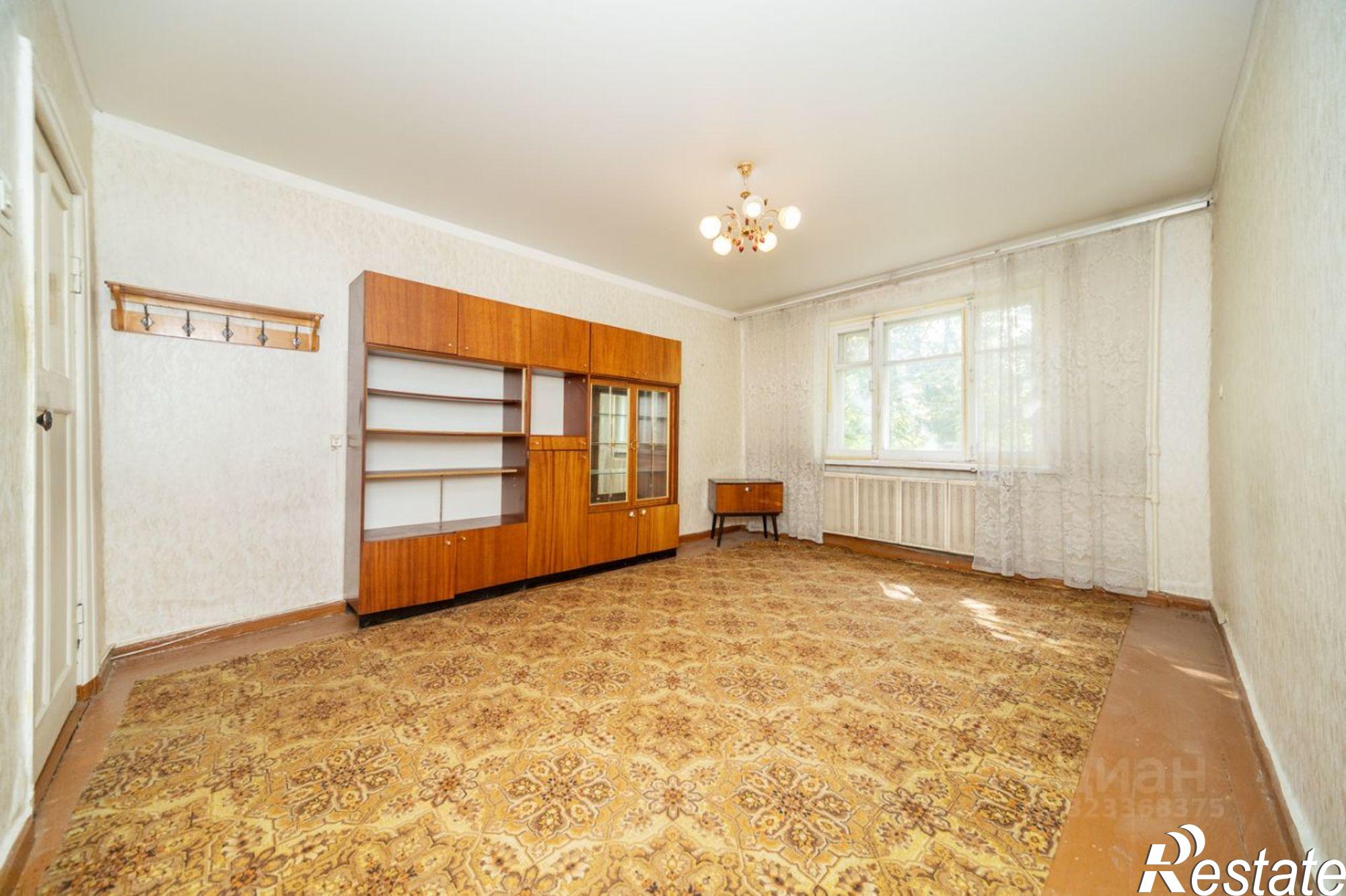 Купить квартиру за 2 400 000 рублей на Пермь, улица Лукоянова, 27