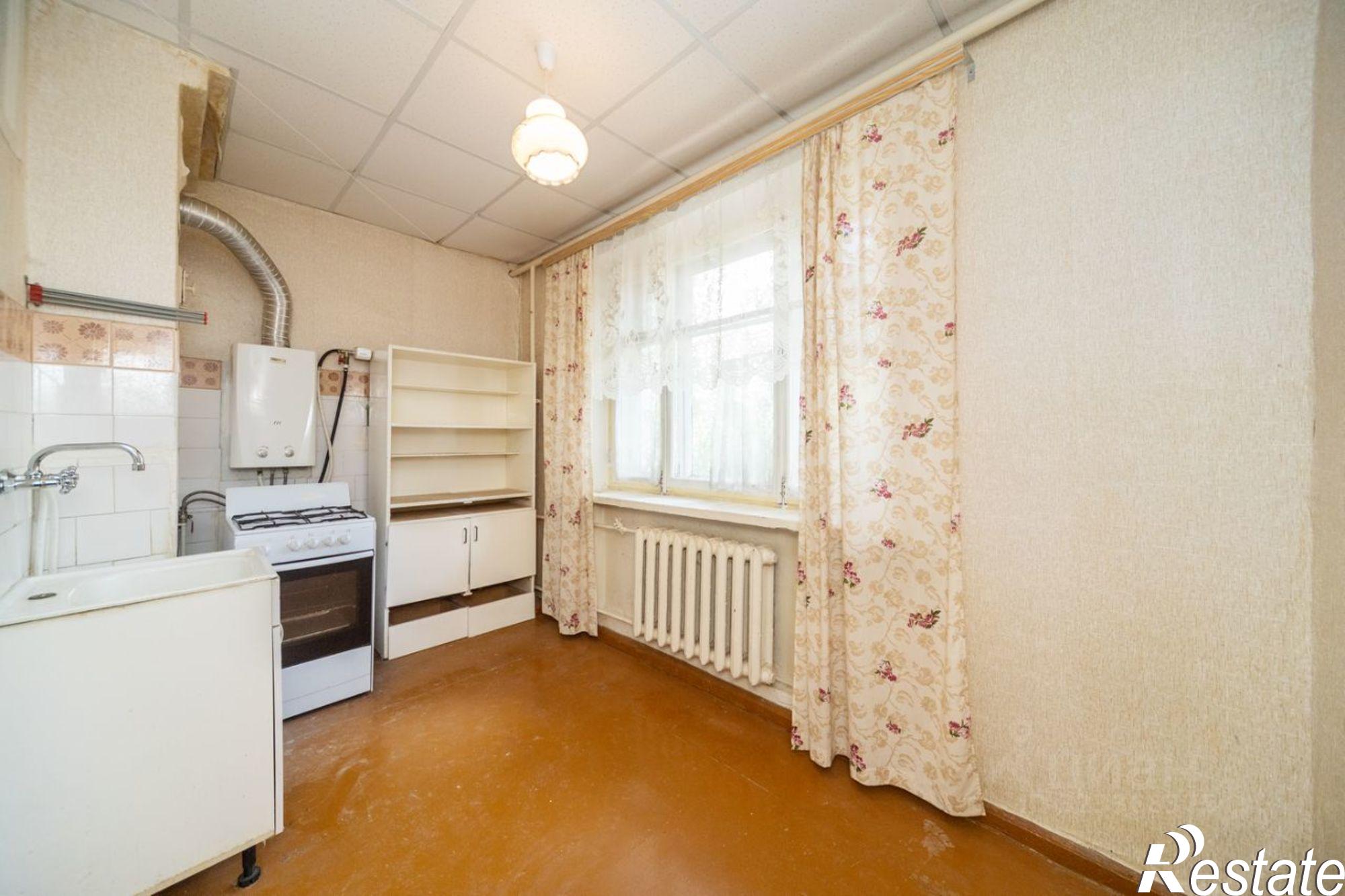 Купить квартиру за 2 400 000 рублей на Пермь, улица Лукоянова, 27