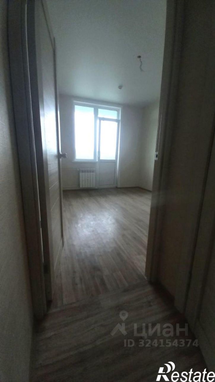 3-комн квартира ул Ивана Яхимца, 5,  д. 5