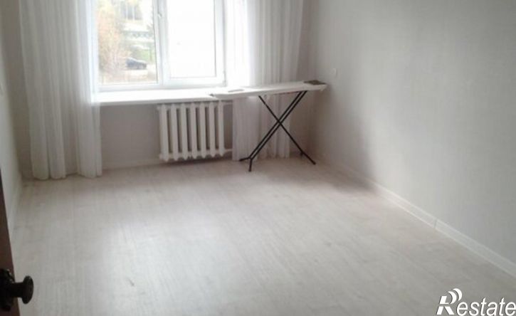 3-комн квартира Чусовой, улица Космонавтов, 7А