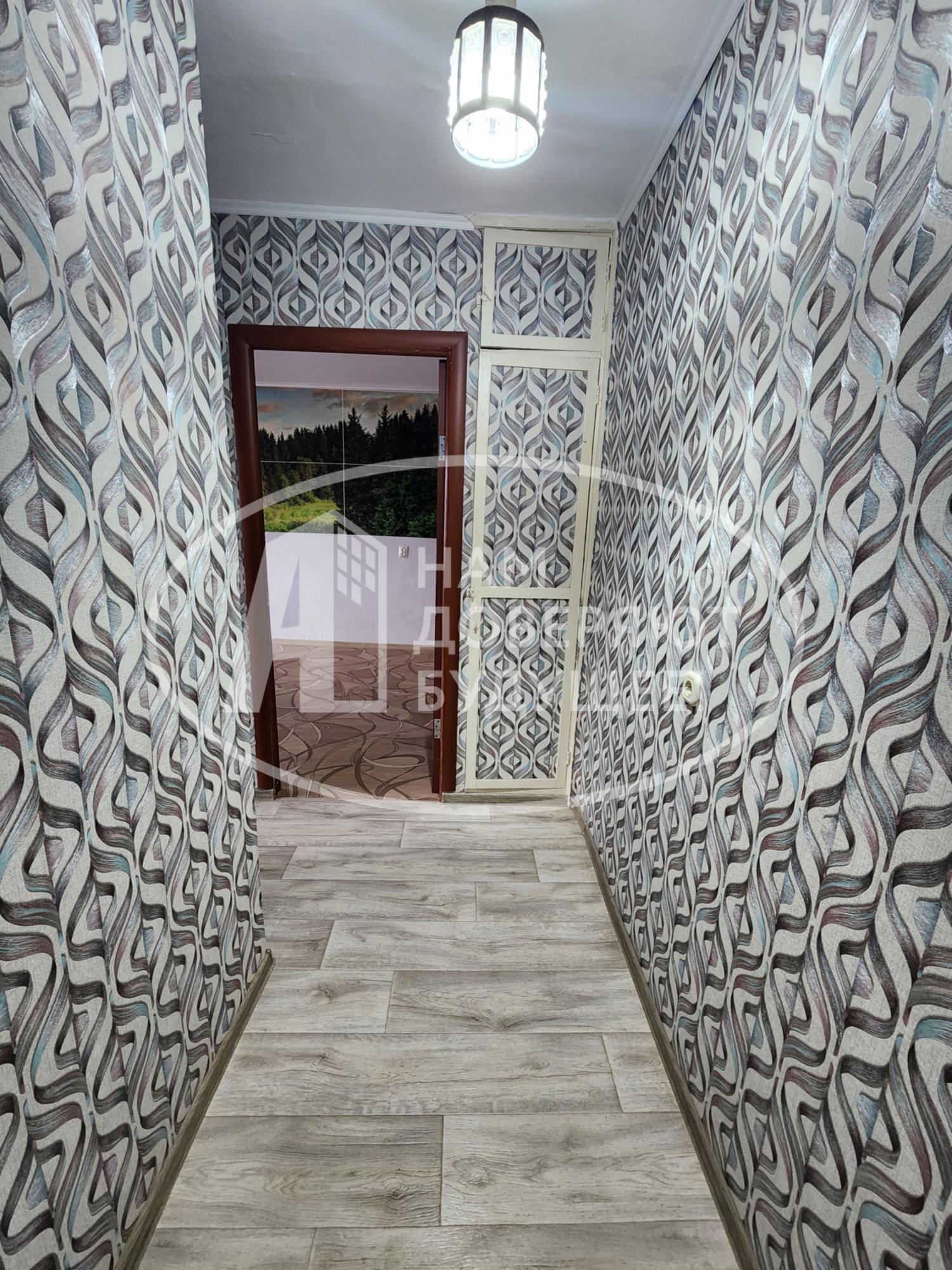 Купить квартиру за 2 450 000 рублей на улица Нефтяников, 12А