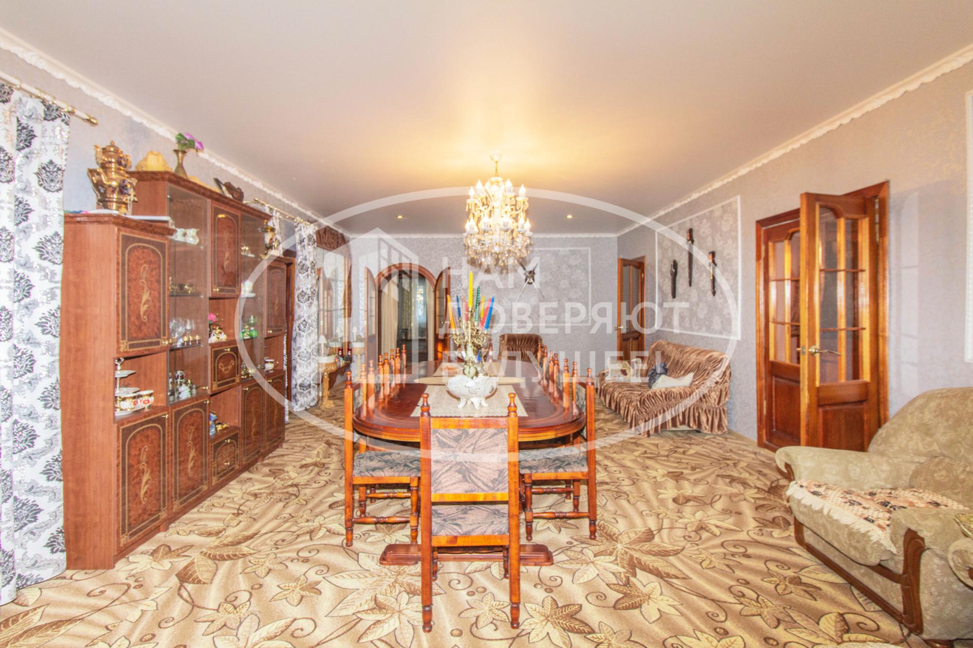 Купить дачу, дом, коттедж за 12 500 000 рублей на Лесная улица, 32