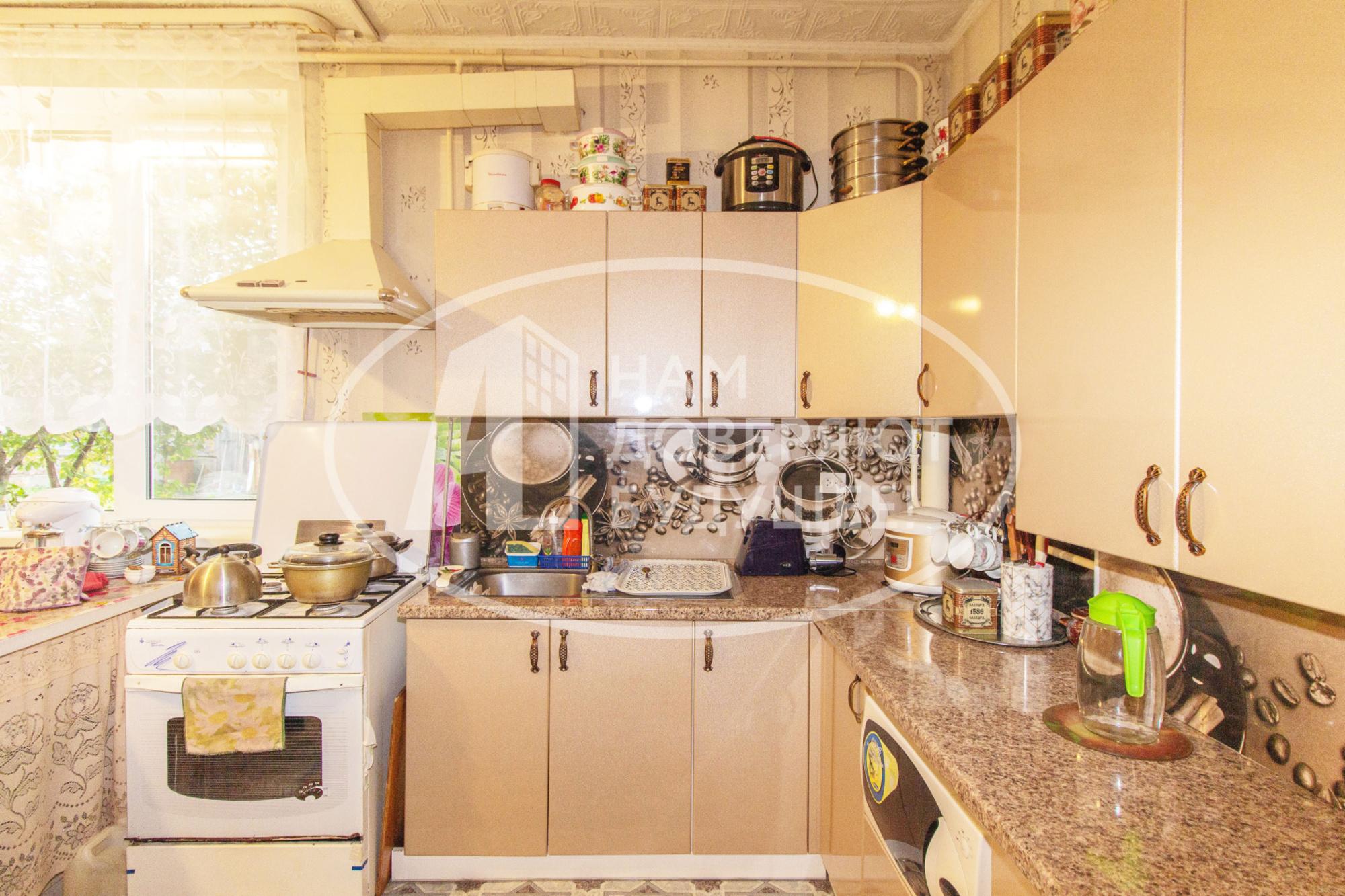 Купить дачу, дом, коттедж за 12 500 000 рублей на Лесная улица, 32