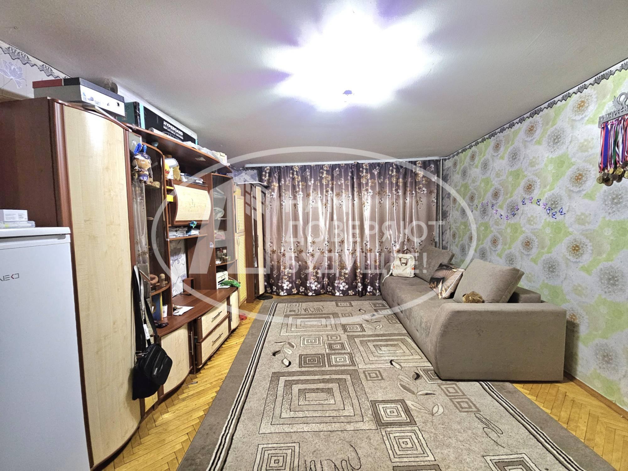 Купить квартиру за 2 200 000 рублей на 3