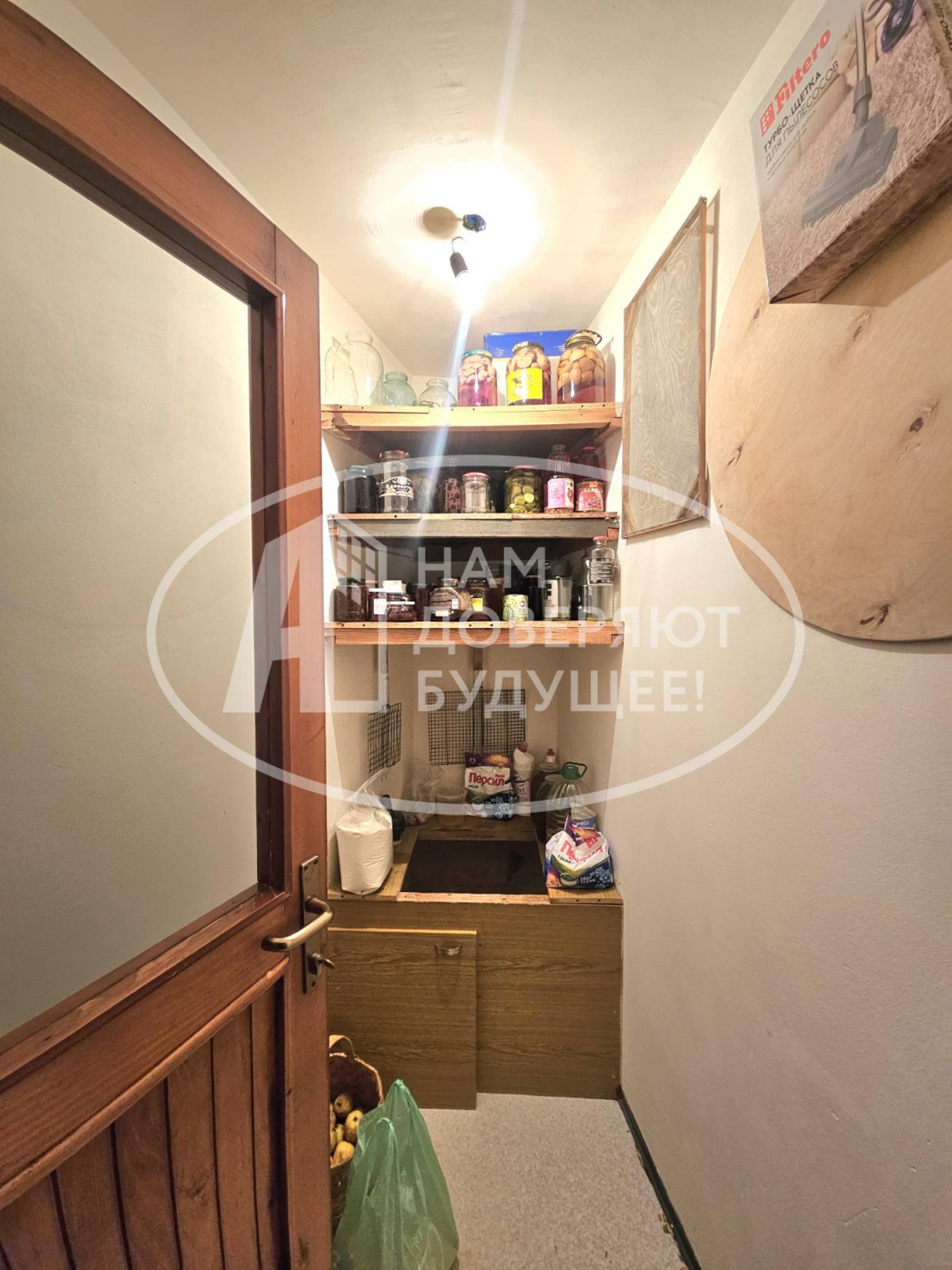 Купить квартиру за 3 100 000 рублей на 19