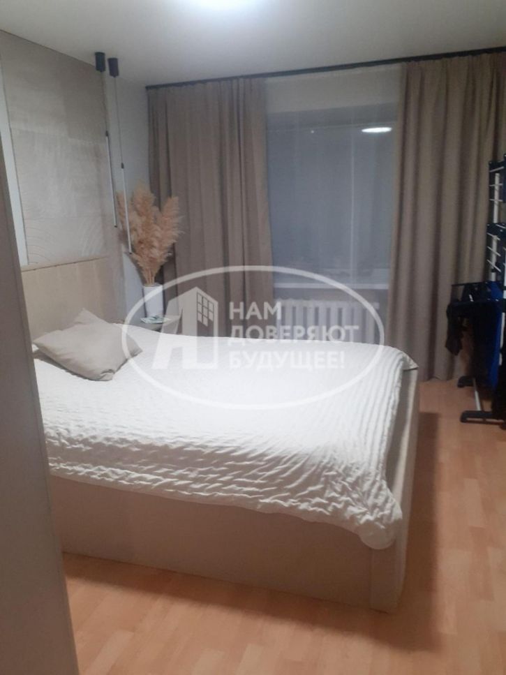 3-комн квартира улица Челюскинцев, 79