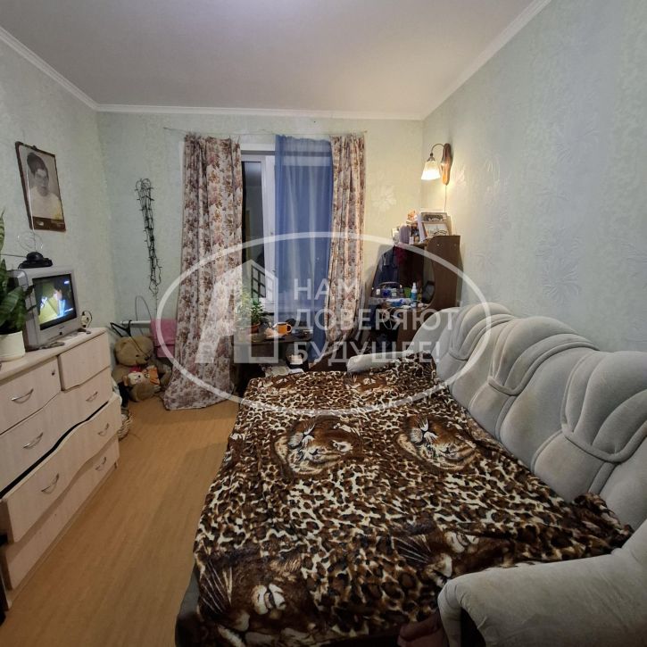 4-комн квартира улица Победы, 16