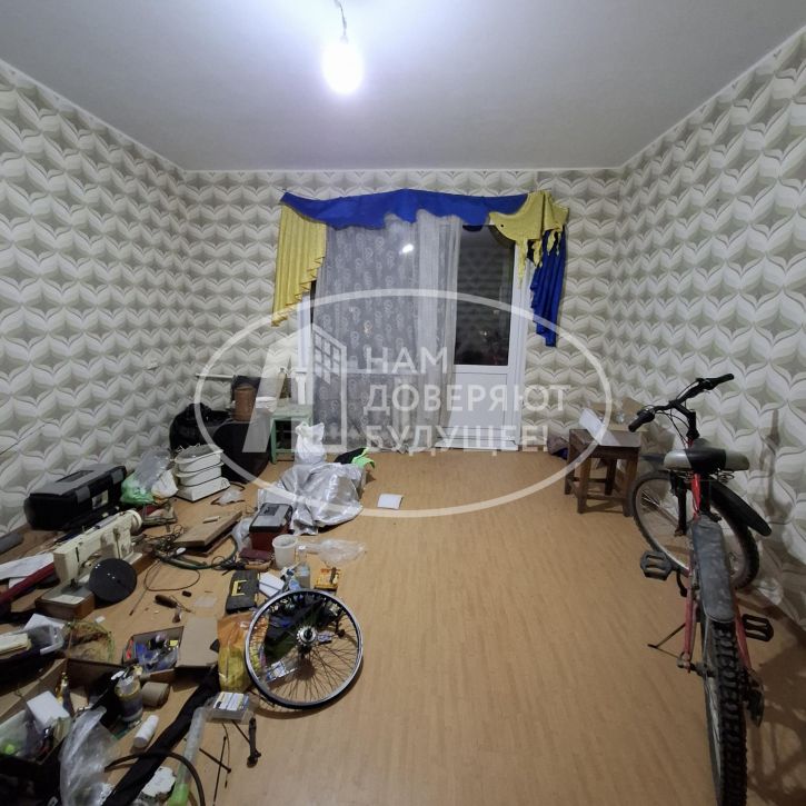 4-комн квартира улица Победы, 16