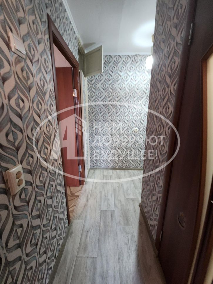 1-комн квартира улица Нефтяников, 12А