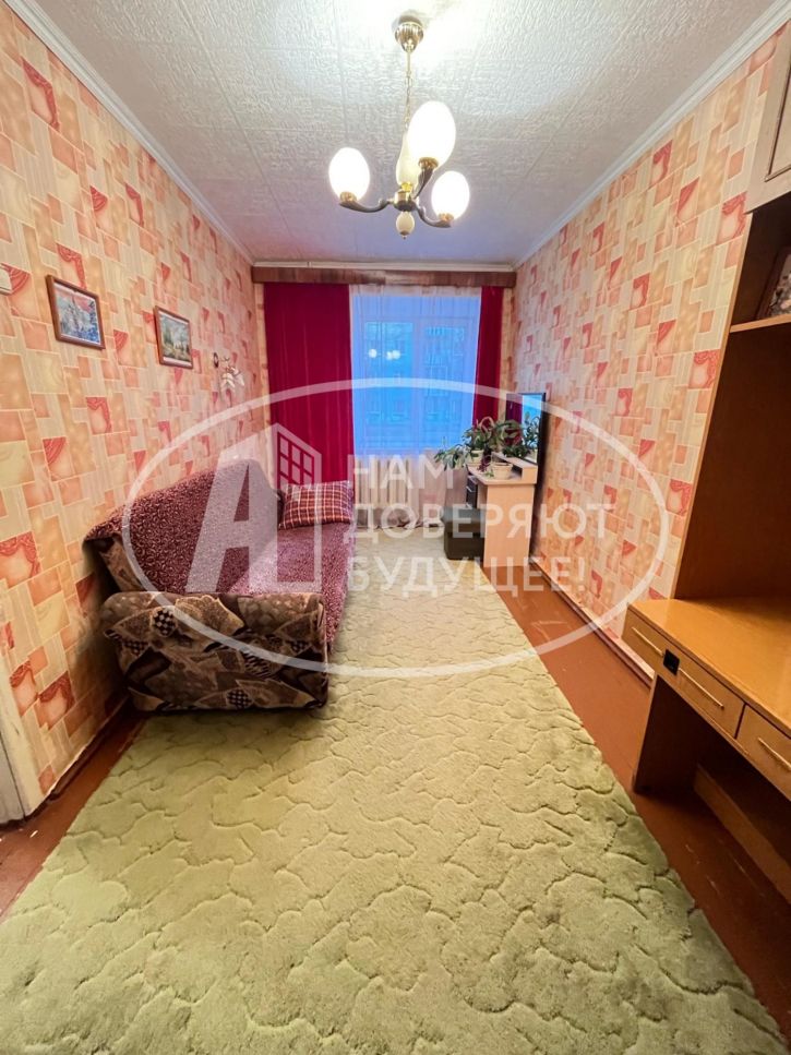 3-комн квартира улица Гайдара, 7