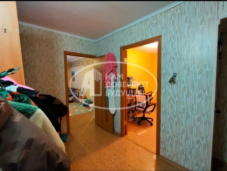 3-комн квартира улица Мамонтова, 14