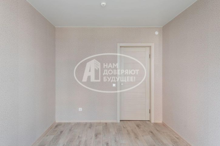 2-комн квартира улица Г.Н. Нифантова, 4Б