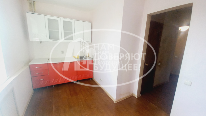 2-комн квартира улица Попова, 36А