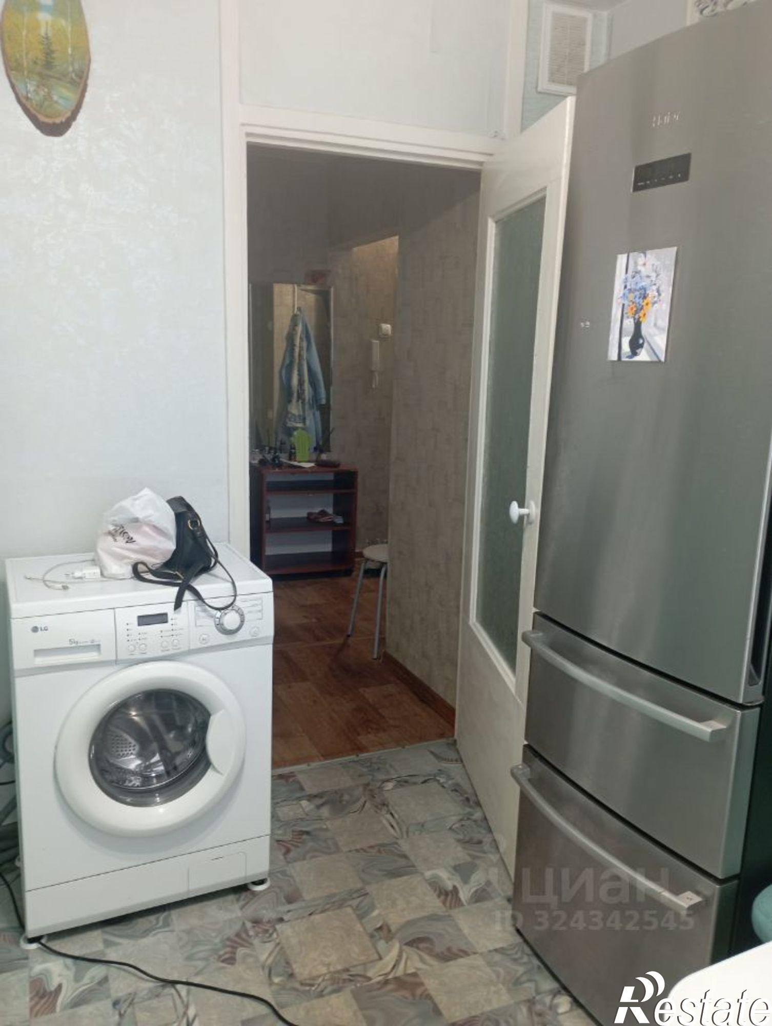 Сдать квартиру за 30 000 рублей на Пермь, улица Зенкова, 4