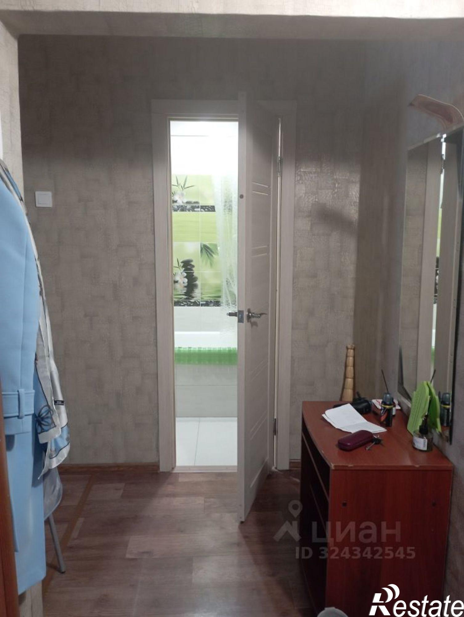 Сдать квартиру за 30 000 рублей на Пермь, улица Зенкова, 4